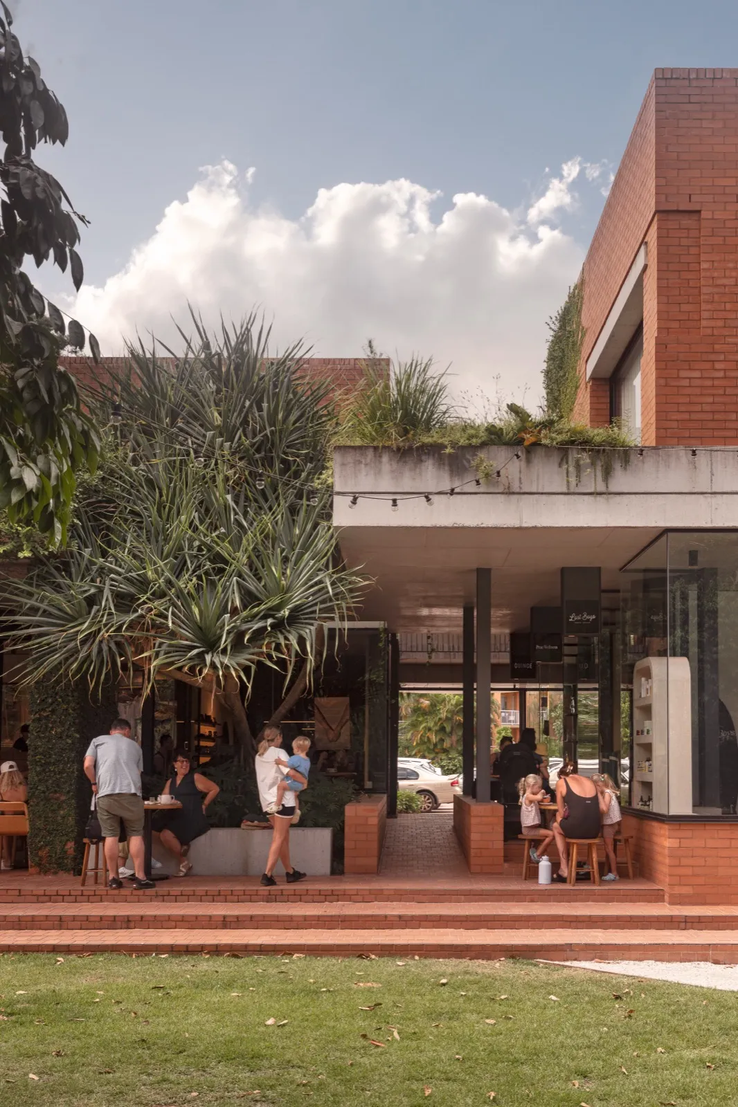 Cornerstone courtyard detail